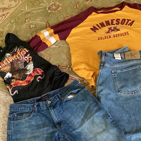 🚌  Bus Driver Holly Jolly Ride SWEATSHIRT MORA Minnesota BLUE Sz  L UniSex NWOT - Picture 14 of 16